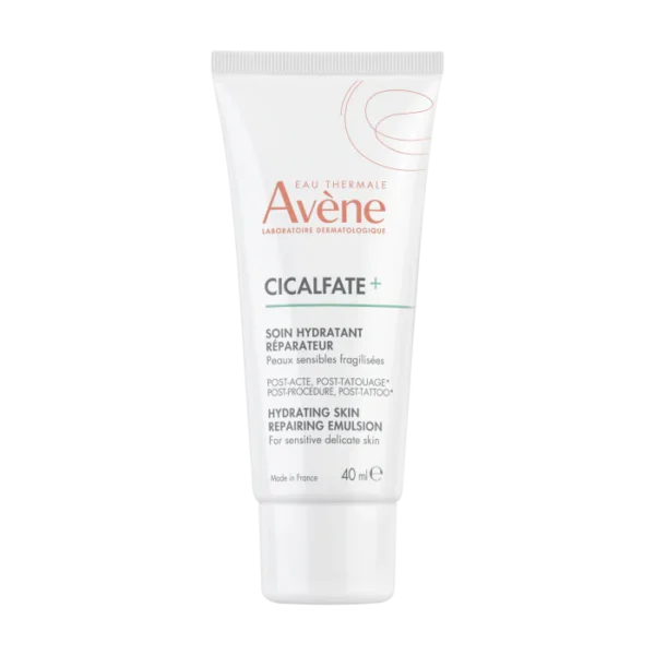 Cicalfate+ emulsión reparadora, calma, hidrata y repara la piel debilitada tras procedimiento dermatológicos superficiales o tatuajes 40ml.